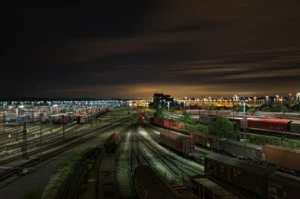 Laravel maatwerk transport 2026: zo bespaar je 40% op operationele kosten